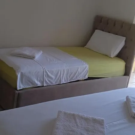 Durres, Plazh 13, Albania Daire *