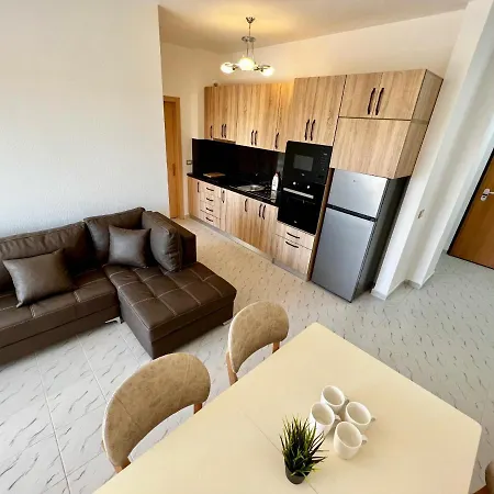 Apartment Durres, Plazh 13, Albania *