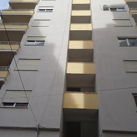 Durres, Plazh 13, Albania * Dıraç